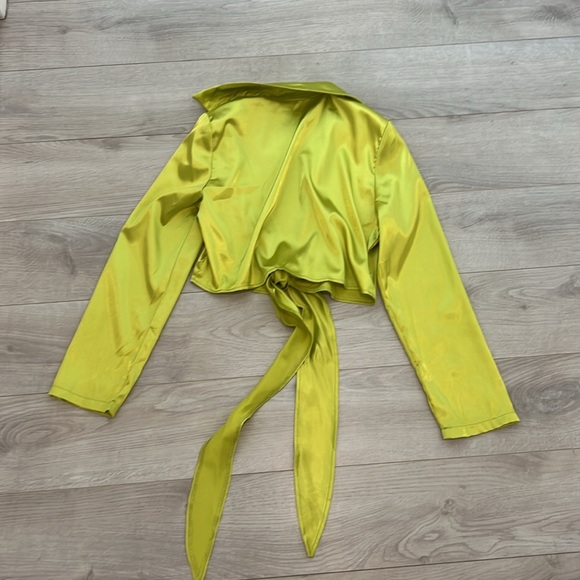 CROP TOP - Picture 3 of 4